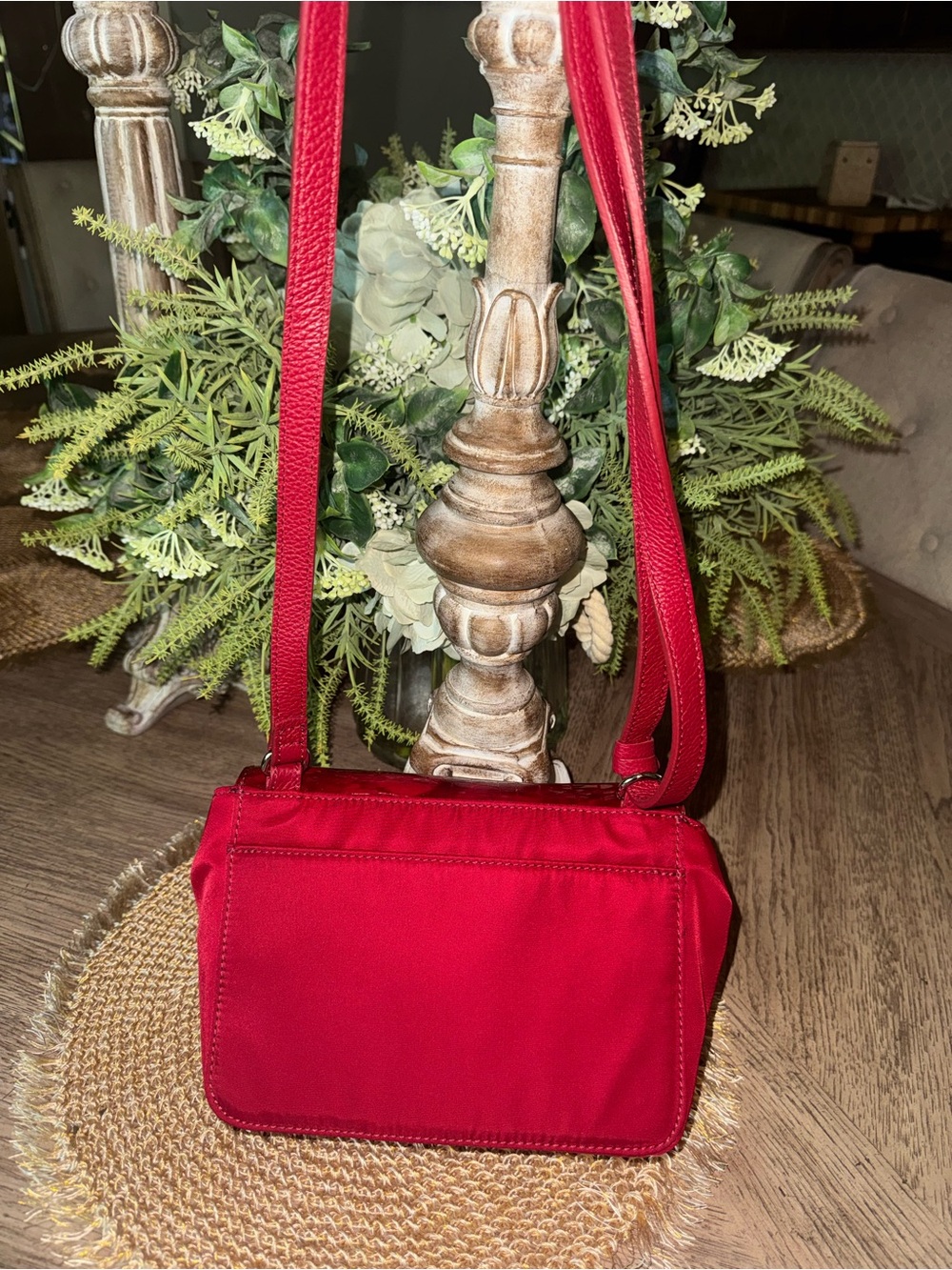 LIKE NEW Brighton Croc-Textured Bag with Adjustable Strap & Heart Lock heart ❤️ - Picture 3 of 9
